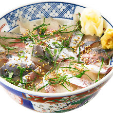 Horse mackerel rice bowl