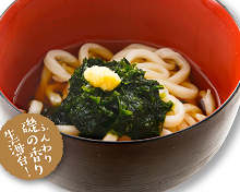 Udon with raw seaweed