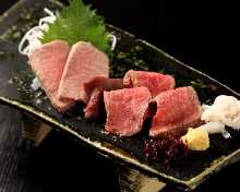 Seared edible raw beef
