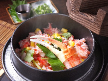 Crab kamameshi (pot rice) 