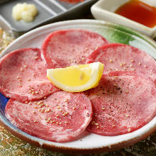 Premium grilled tongue seasoned with salt