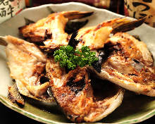 Salted and grilled yellowtail collar meat