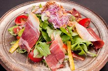 Raw ham salad