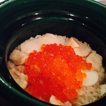 Donabe Gohan (rice in an earthen pot)