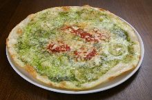 Basil sauce pizza