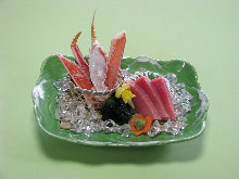 Assorted sashimi