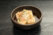 Deep-fried tofu in broth