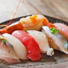 Assorted extra premium nigiri sushi, 7 kinds