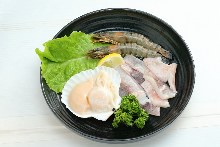 Grilled mixed seafood