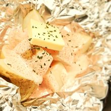 Baked potato with spicy cod roe and butter