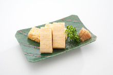 Japanese-style rolled omelet