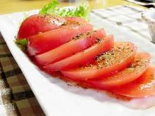 Sliced tomato