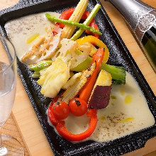 Grilled vegetable bagna cauda