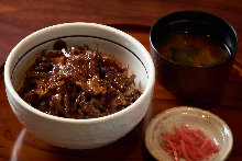 Beef rice bowl