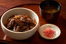 Beef rice bowl