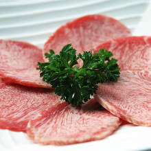 Premium grilled tongue seasoned with salt