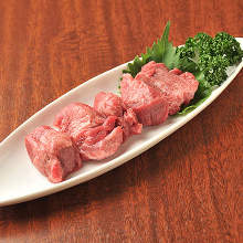 Tan shio (salted tongue)