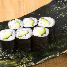 Cucumber sushi rolls