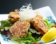 Marinated deep-fried chicken (seasoned with soy sauce)