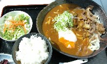 Wheat noodles in a curry broth