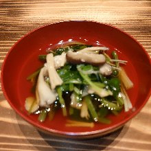 Spinach ohitashi (boiled spinach)