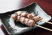 Grilled gizzard skewer