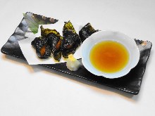 Seaweed-wrapped fried food