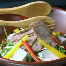 Beef shabu-shabu salad