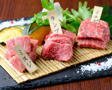 Assorted steaks, 3 kinds