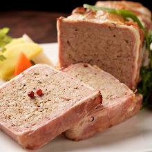 Pate de campagne (French country-style pate)