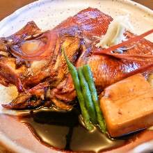 Kabutoni (simmered fish head)