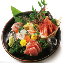 Assorted sashimi