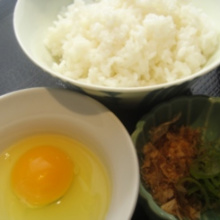 Tamagokake gohan (rice with raw egg)