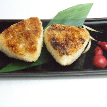Grilled rice ball