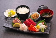 Sashimi set meal