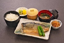 Simmered mackerel with miso set meal