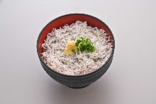 Baby sardine rice bowl