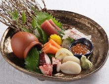 Assorted sashimi