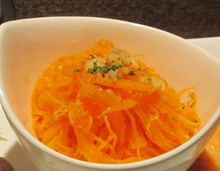 Grated carrot salad