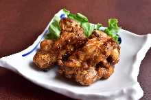Deep-fried spicy chicken wing tips
