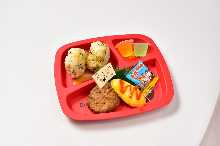 CHILD'S HAMBERG SET