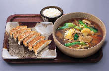 Gomoku ramen and Gyoza meal set