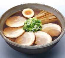 Soy sauce chashu noodles