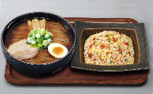 Gomoku fried rice and ramen meal set
