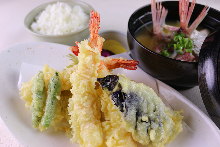 Assorted tempura