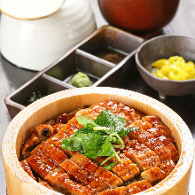 Eel rice bowl