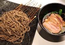 Chilled buckwheat noodles without broth