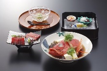 4,500 JPY Set (4 Items)