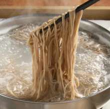 Buckwheat noodles