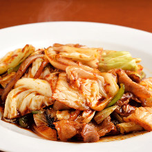 Stir-fried pork with kimchi